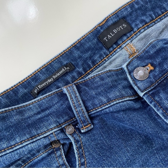 Talbots Women's Everyday Relaxed Jeans in Orion Wash Size 10 - Picture 6 of 10